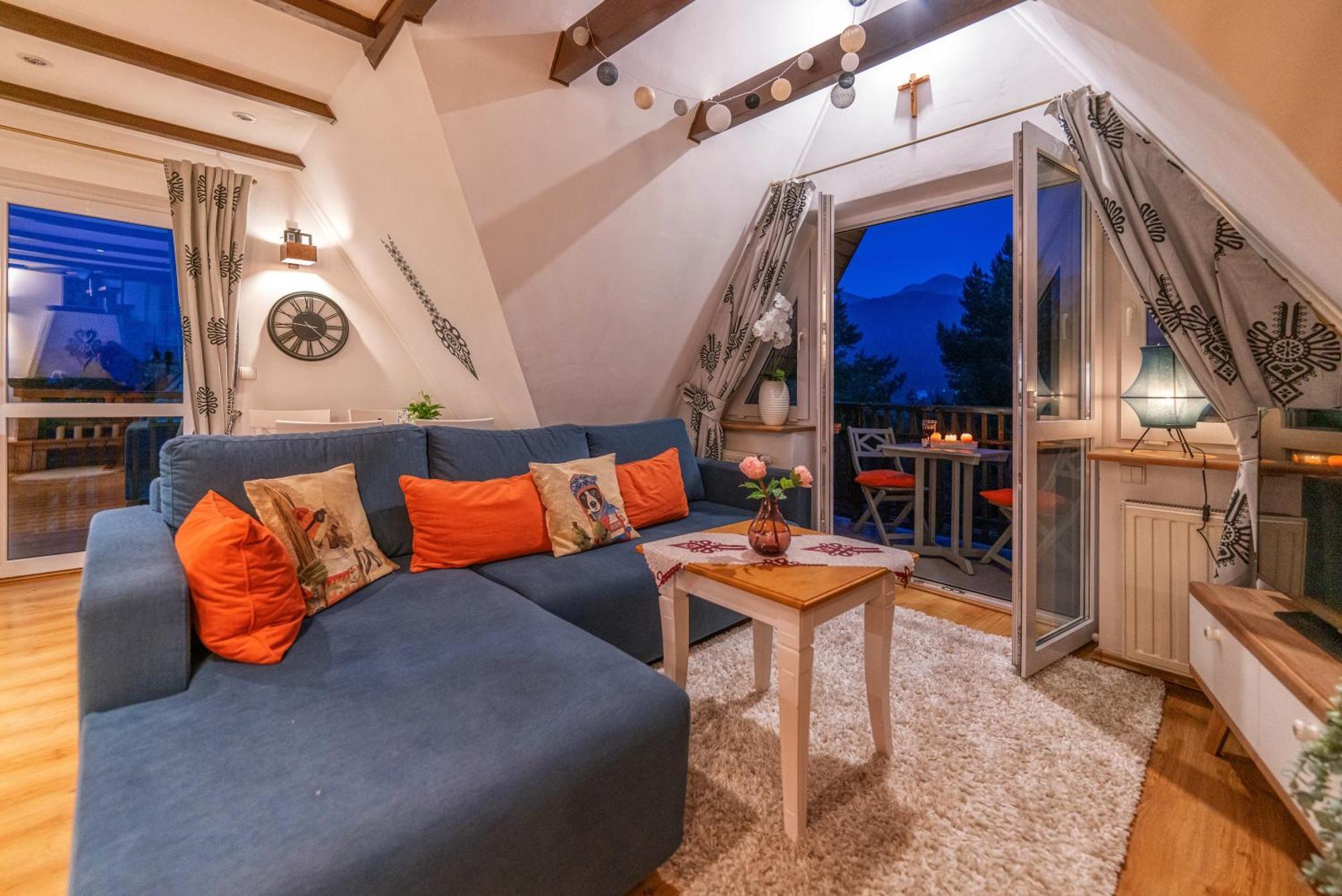 Apartament Chateau Karpielowka กอสเชียลิสกอ ภายนอก รูปภาพ