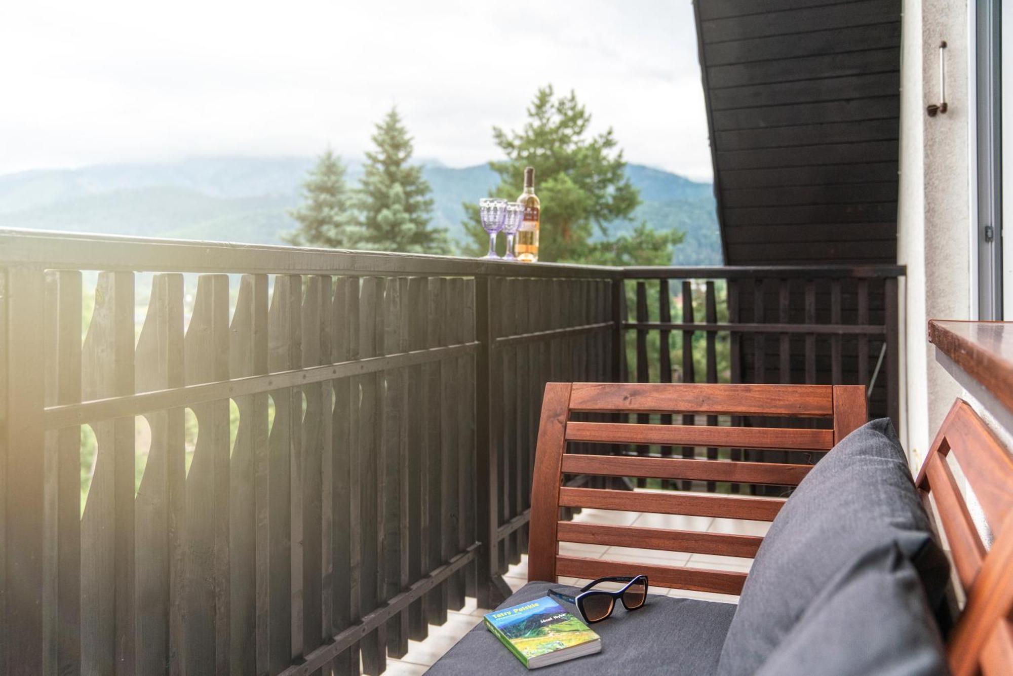 Apartament Chateau Karpielowka กอสเชียลิสกอ ภายนอก รูปภาพ